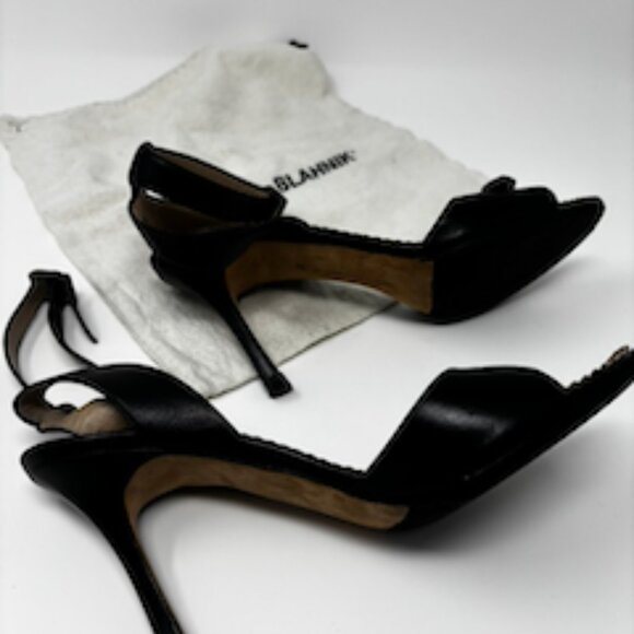 Manolo Blahnik black leather heels, size 37 - Picture 2 of 12